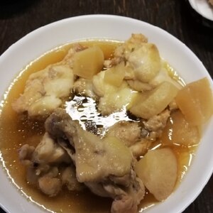 手羽元と大根の煮物